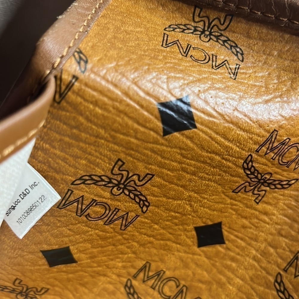 MCM Tote Bag - Picture 11 of 11